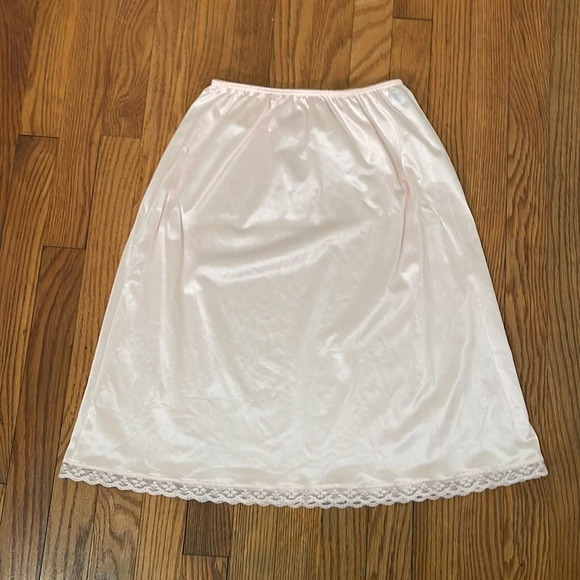 Vintage Warner’s Lace Edges Slip Pink size Large - Picture 2 of 4